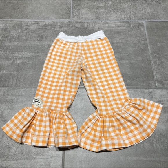 KPea Ruffle Pants - Picture 2 of 7